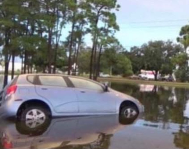 Mymhcommunity is owned and operated by Equity Lifestyle Properties and almost everything they own are dumps, so buyers beware of these&nbsp;slumlords